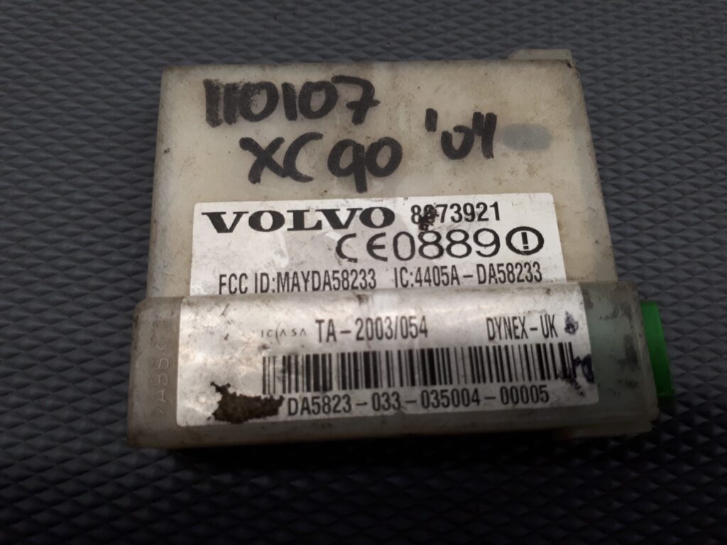 8673921 sensor modul alarmu volvo s60