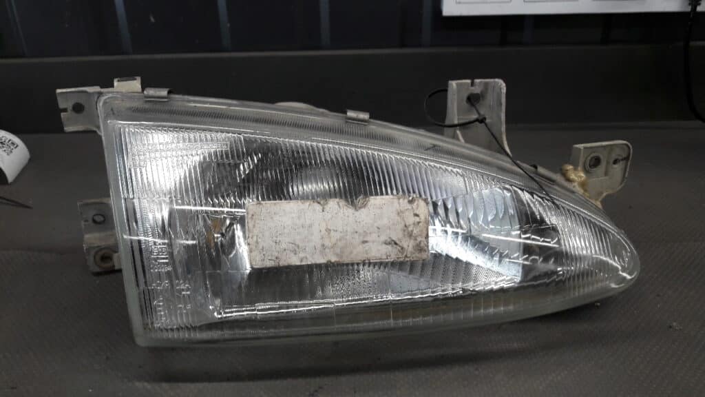 Reflektor prawy Hyundai Accent 97r