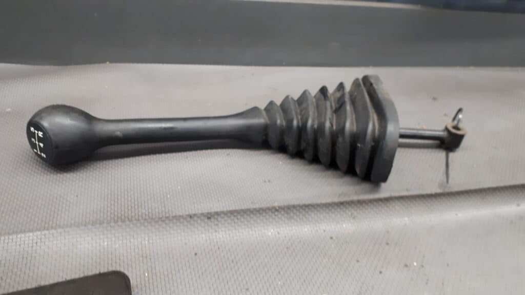 lewarek zmiany biegów fiat uno