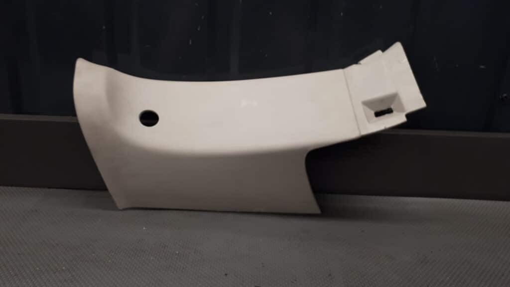 8200327224 osłona lusterka lewa Renault Megane 05r