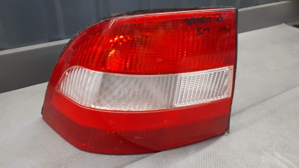 Lampa lewy tył Opel Vectra B