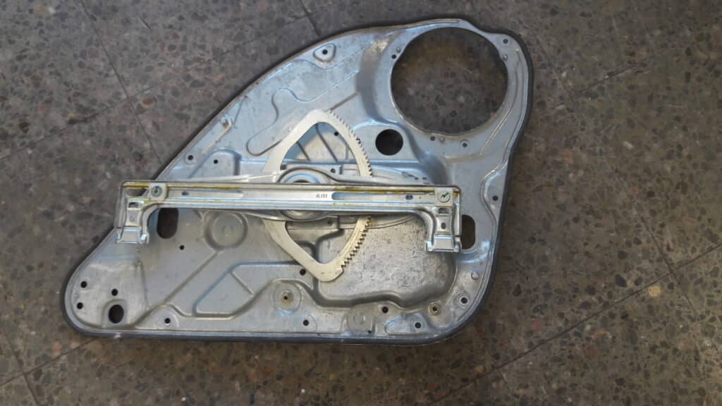 3m51-r045h23-b mechanizm szyby lewy tyl Ford C-max