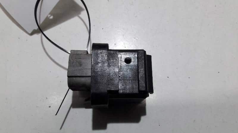 28610-64110 PRZEKAZNIK TOYOTA COROLLA 94R 2.0 D