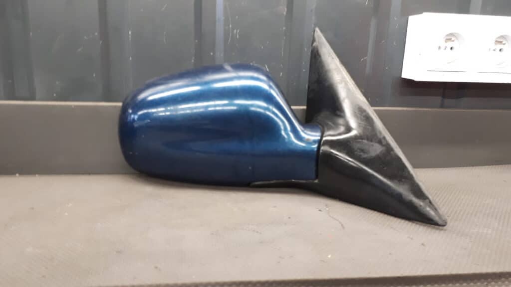 lusterko prawe daewoo nubira 5pin 97
