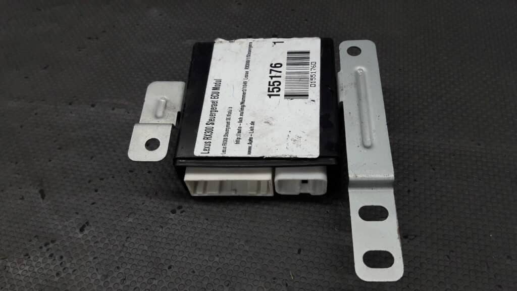 89224-48020 modul drzwi  LEXUS RX 300 00-03R
