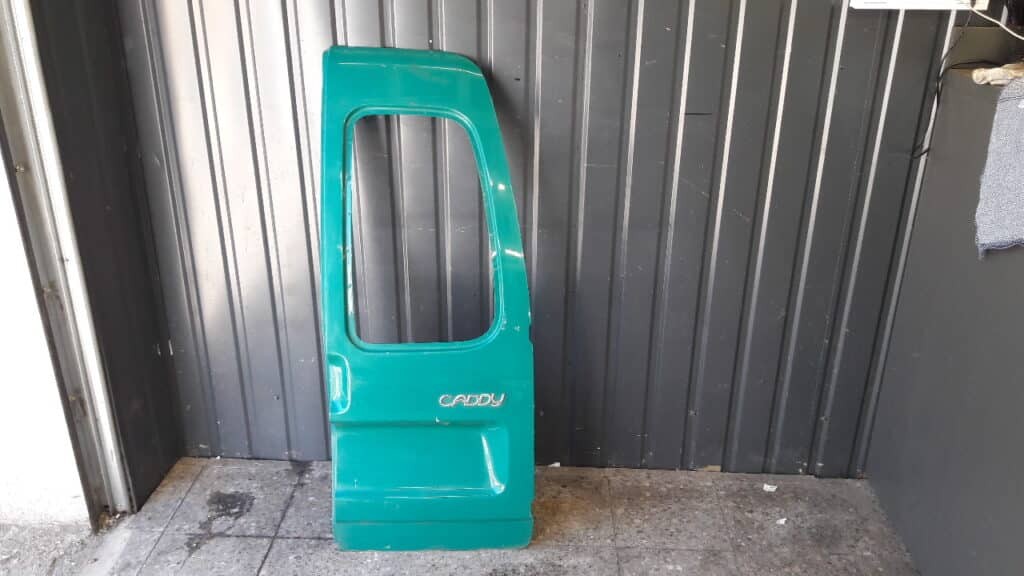 drzwi prawy tyl VW Caddy II 96r zielone