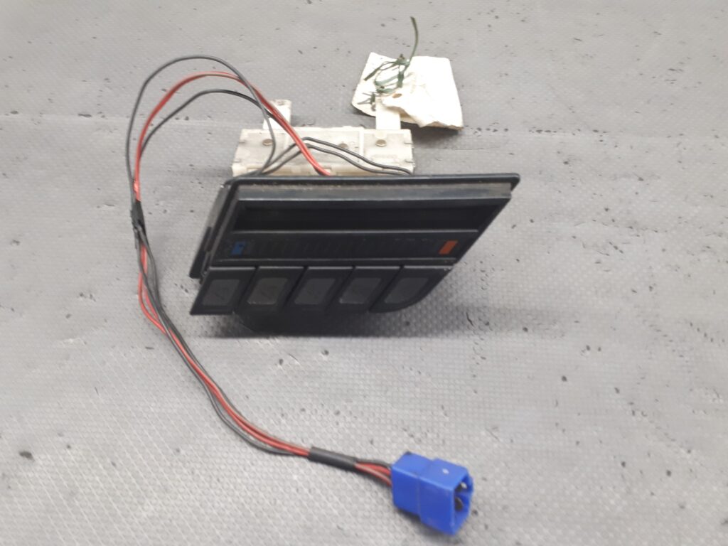 panel nawiewu SUBARU LEGACY I L16 1.6 4D 91R