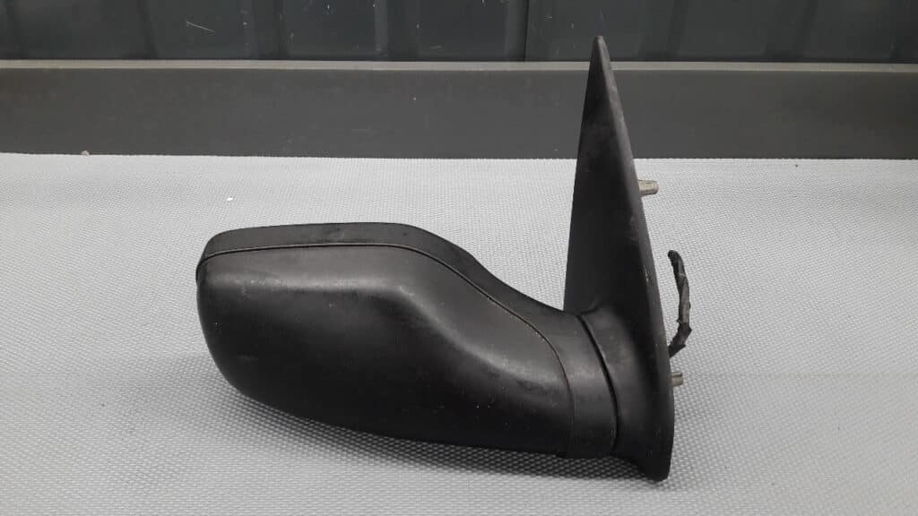 lusterko prawe peugeot 106 5pin