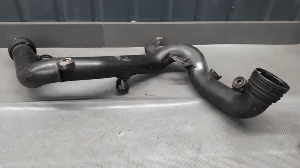 1K0145762 wąż przewód Audi VW Touran I lift 1.9TDI