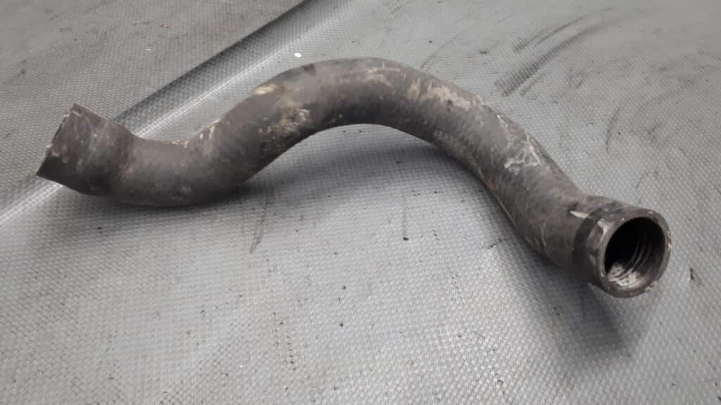1247261 rura przewód wody BMW e36