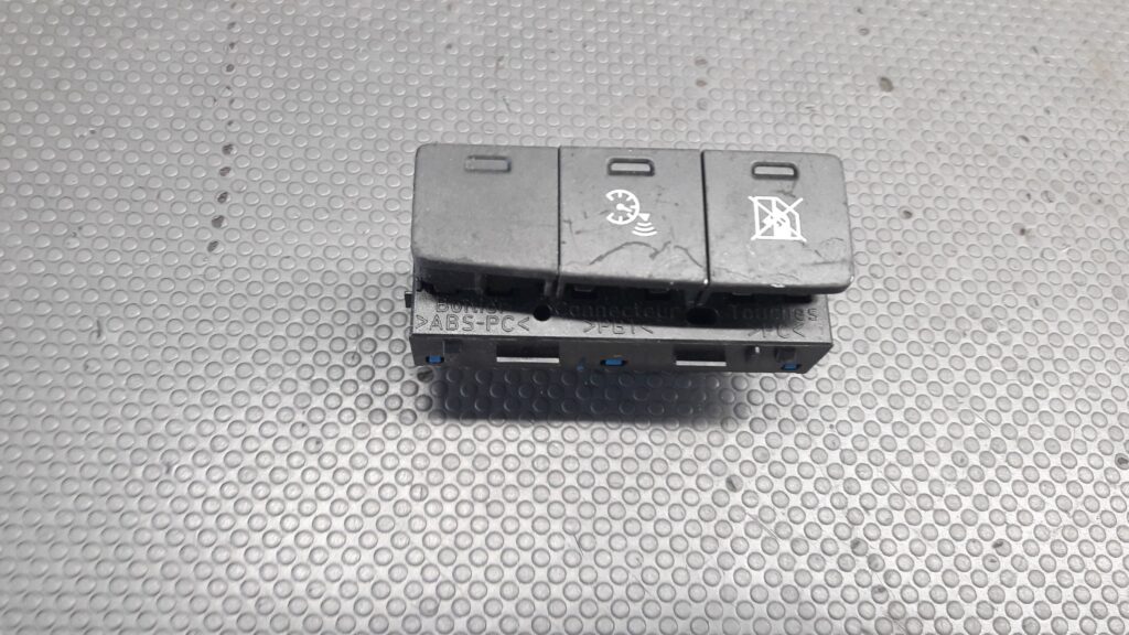 96546668XT WŁĄCZNIK TEMPOMATU CITROEN LIFT C3