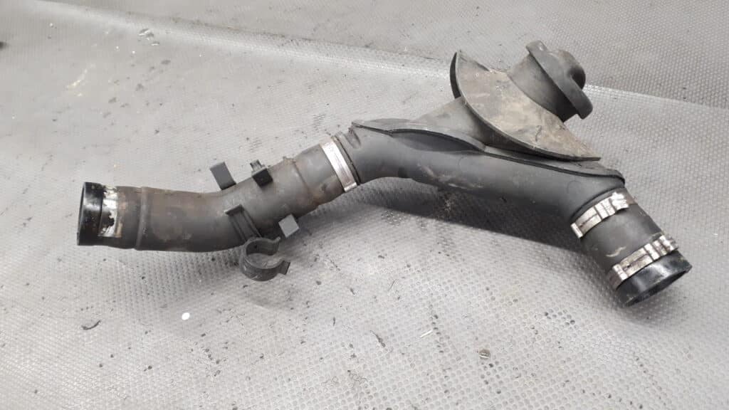 9638323780 wlew oleju citroen xsara picasso 2.0 hdi