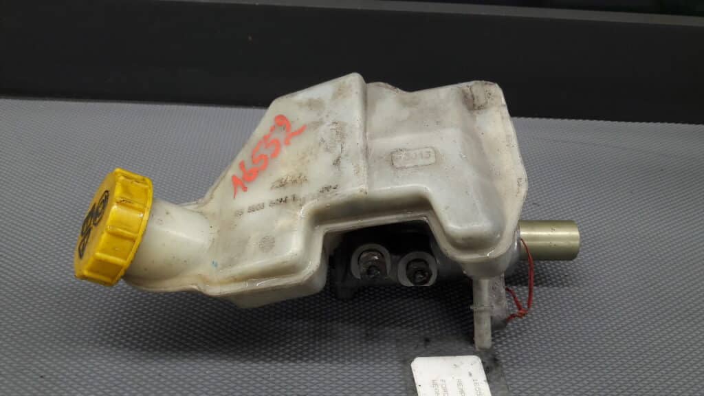 41230130 pompa hamulcowa FORD FIESTA 04R 1.4