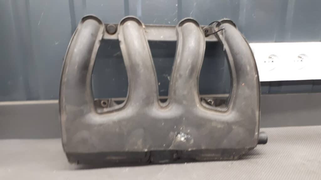 9632251780 kolektor ssący Citroen Berlingo 1.9D
