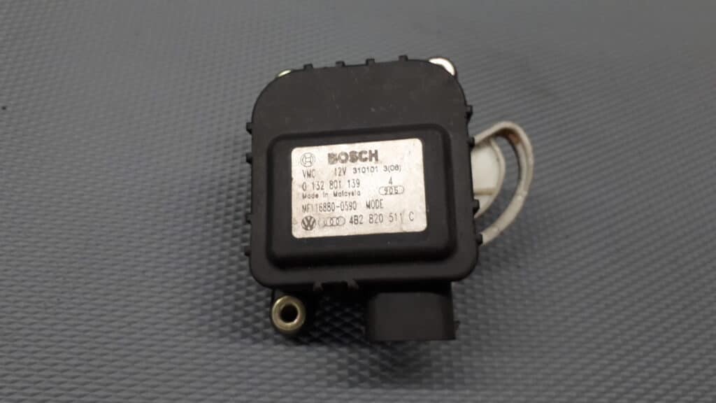 Silniczek nagrzewczy Audi A6 C5 1.8T K