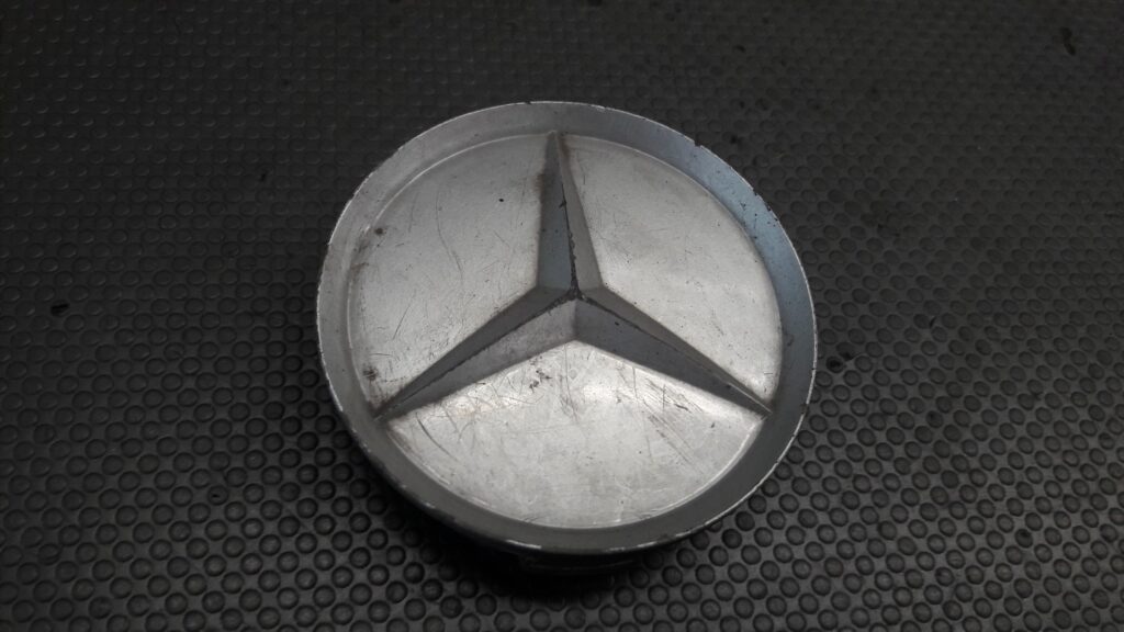 2014010225 Dekielek felgi orginalny Mercedes