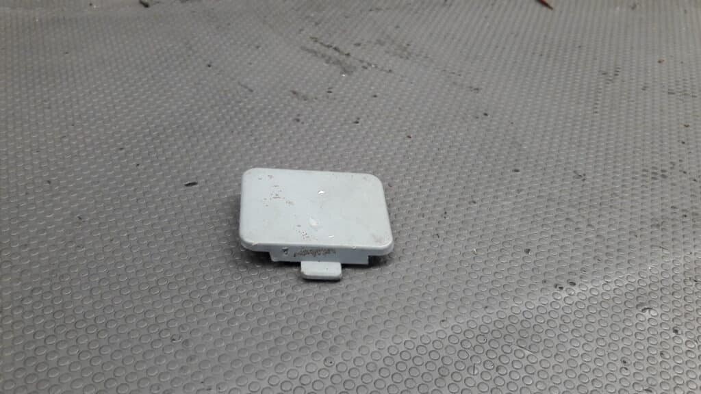 A2038850526 zaslepka zderzaka tyl  MERCEDES W203 G