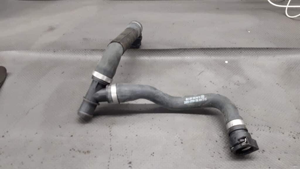 a2515004875 przewód wody mercedes a251