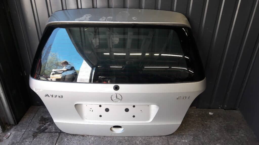 klapa tyl Mercedes w168