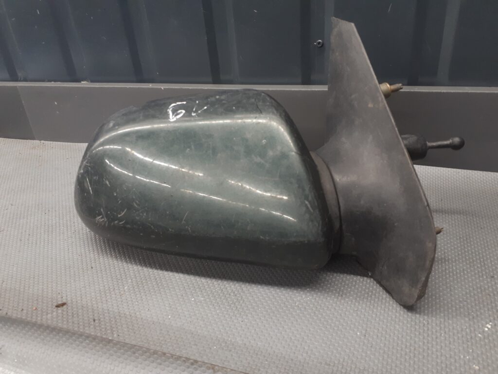 lusterko prawe RENAULT R19 manualne zielone