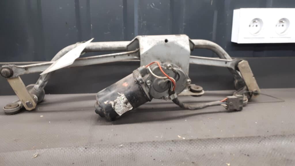 mechanizm wycieraczki citroen jumpy 99r