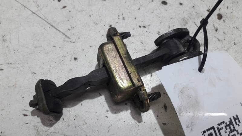 XS4AA27200BA ogranicznik drzwi prawy tyl focus mk1