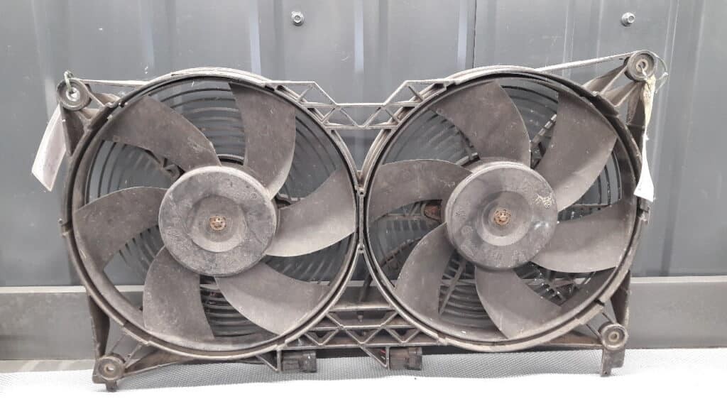 wentylator chlodnicy Range Rover 2.5 97r