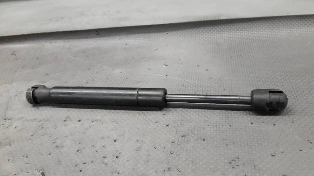 51237148864 silownik maski Mini Cooper R55 R75