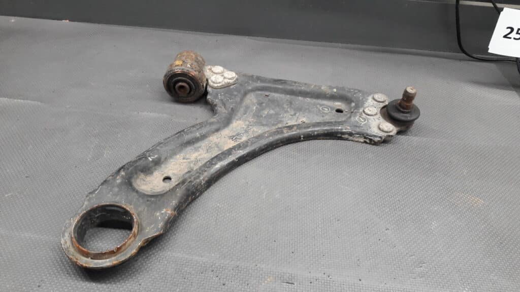Wahacz prawy przód Opel Combo C 1,5