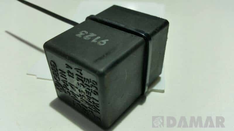 321955531A przekaznik 19 VW AUDI SEAT SKODA