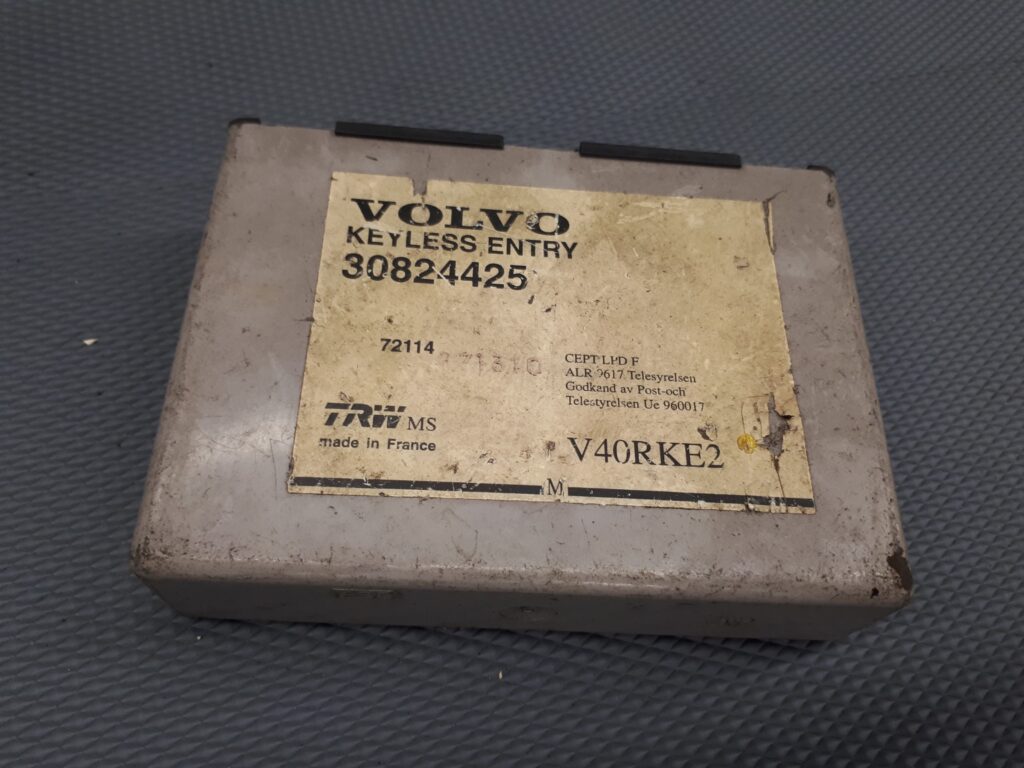 30824425 modul sterownik zamek centralny volvo v40