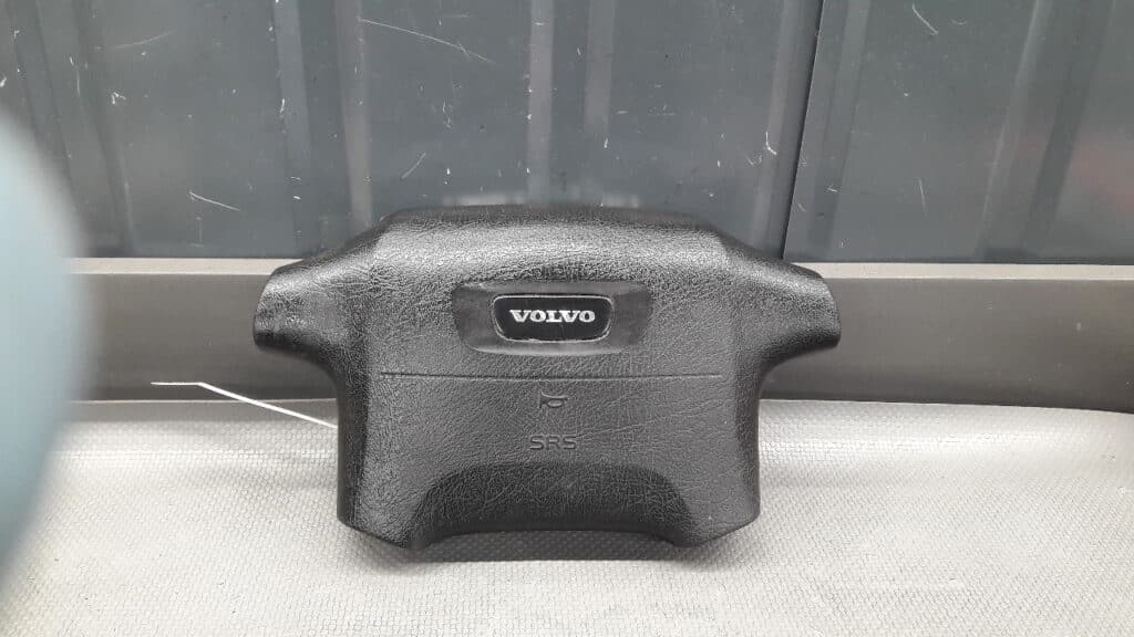 9136784 poduszka kierowcy AIRBAG VOLVO 850