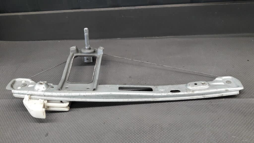 Mechanizm szyby prawy tył Ford Focus MK1