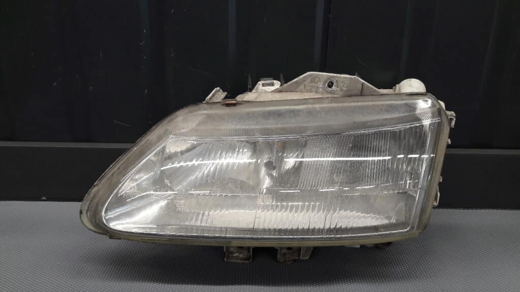 7700820118 reflektor lewy RENAULT ESPACE III