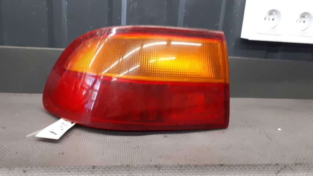 lampa lewa honda civic v 91-96r