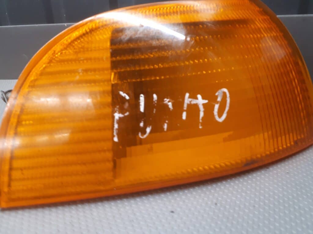7732118 kierunkowskaz prawy FIAT PUNTO I HELLA