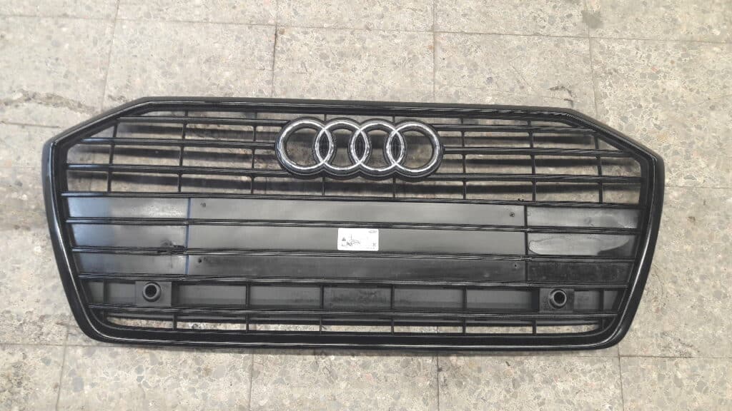 4K0853651B Grill atrapa Audi A6 C8
