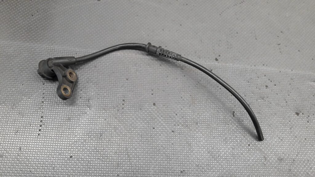 A001-5429618 czujnik abs lewy tyl mercedes w202