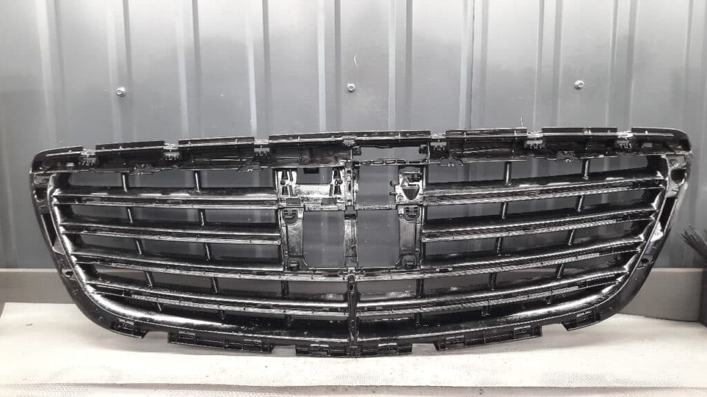 A2228800483 Grill atrapa MERCEDES W222