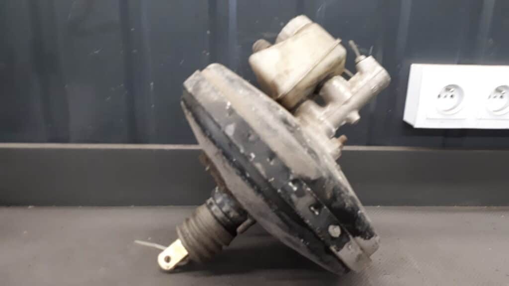 3776203014 serwo hamulcowe mercedes-benz w124