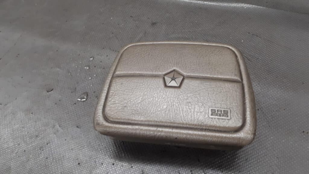 airbag kierownicy chrysler le baron
