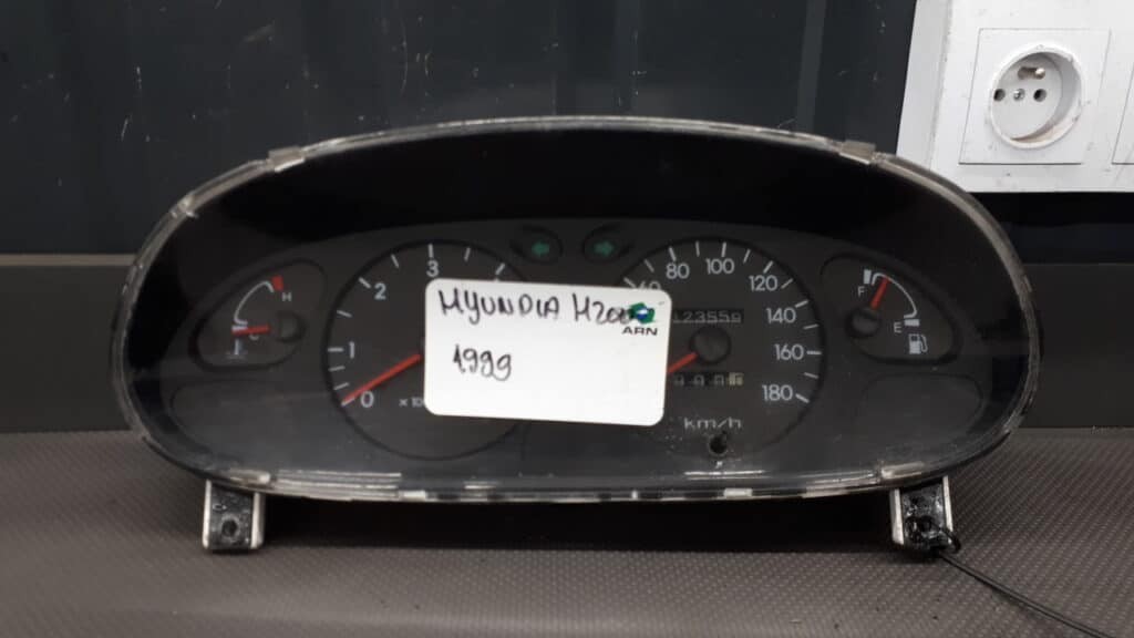 94001-4a200 licznik zegar hyundai H200 99r