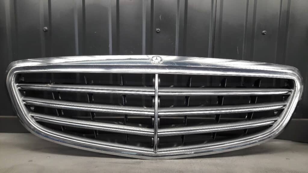 A2058806501 grill atrapa MERCEDES W205 CHROM