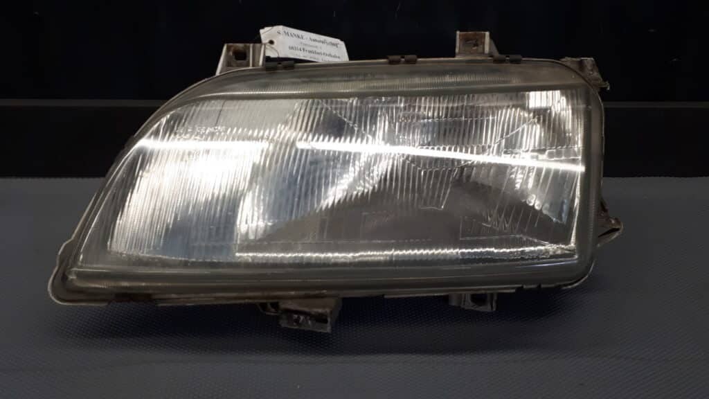 0301048301 reflektor lewy VW Sharan 2000r BOSCH