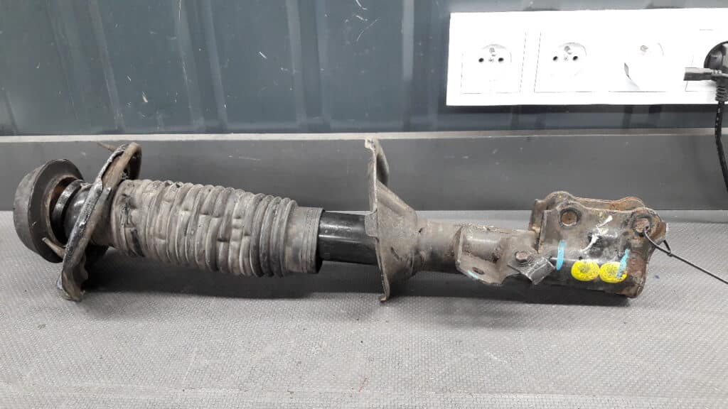 Amortyzator prawy przód Kia Picanto  10r