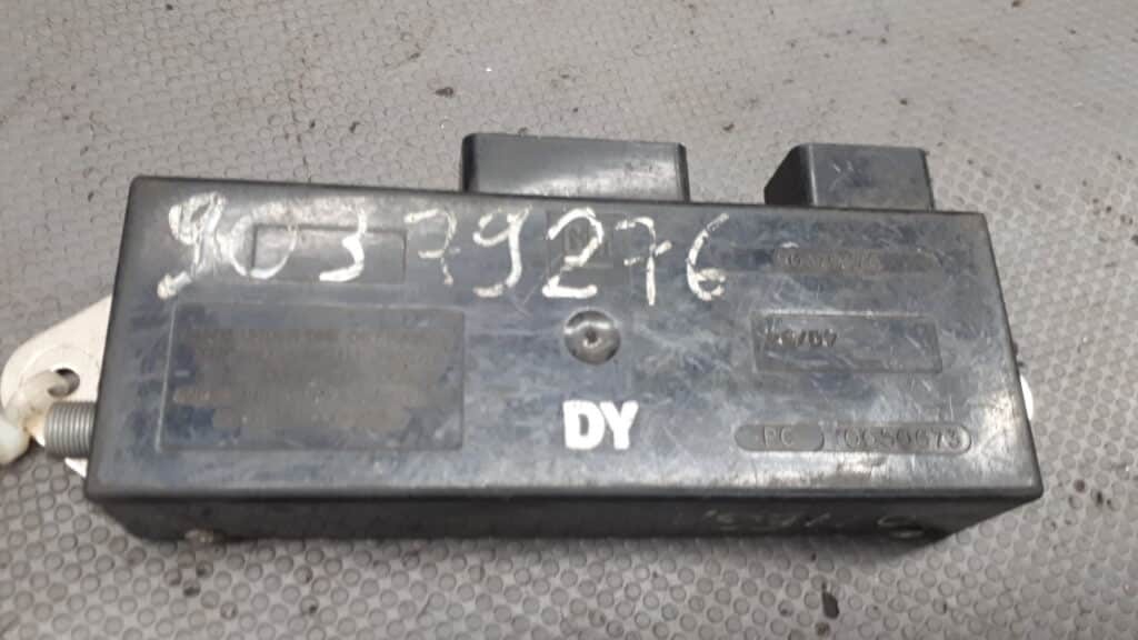 90379276 wzmacniacz antenowy opel omega b 2.5