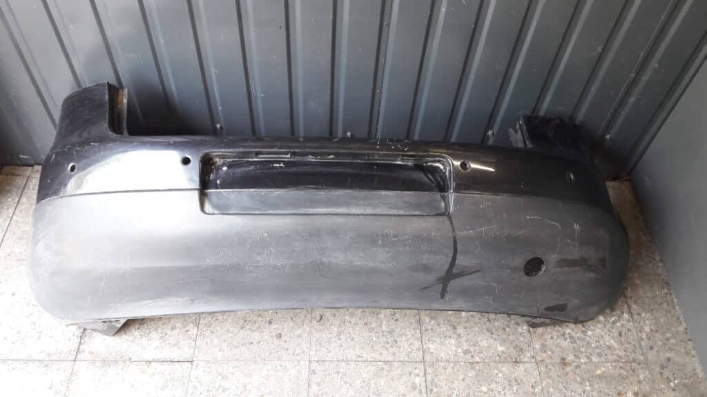 1K6807521 zderzak tyl VW GOLF V CZARNY
