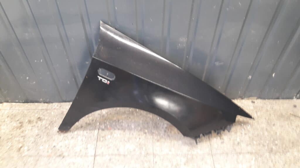 blotnik prawy przod SEAT IBIZA IV