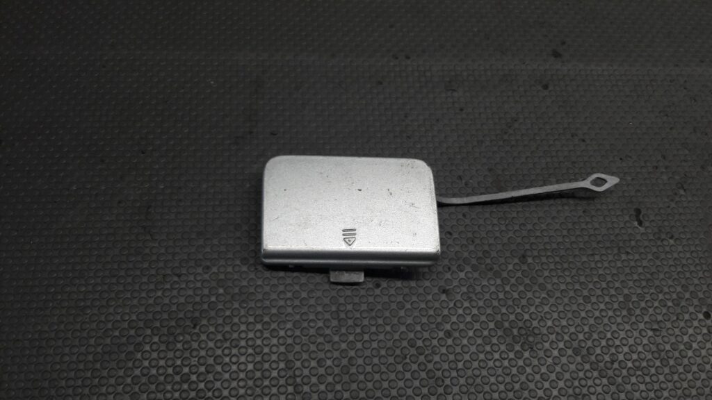 A2038851226 zaslepka zderzaka przod mini countryan f60