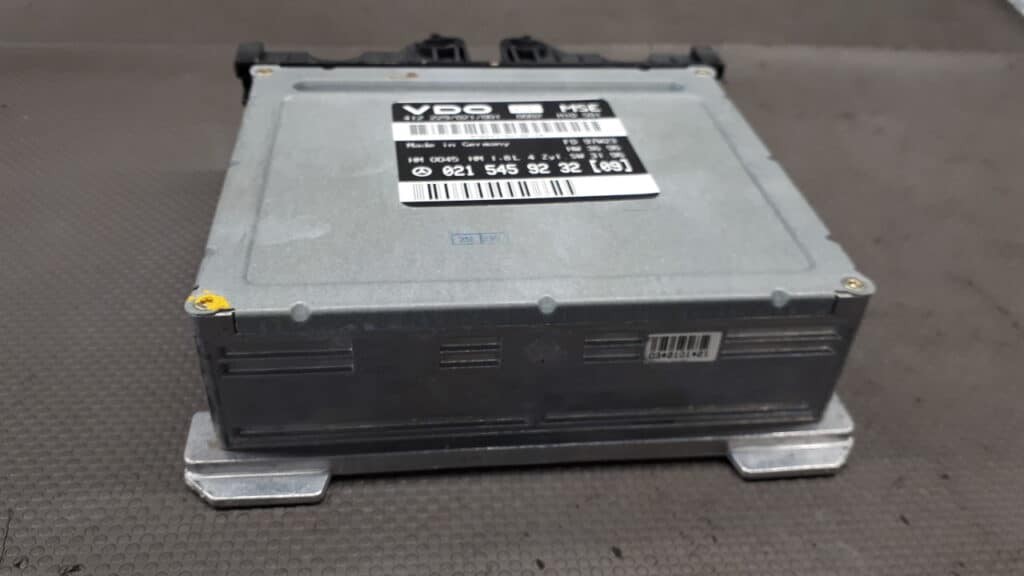 0215459232 sterownik silnika mercedes w202 1.8